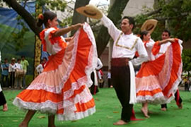 Los Niños del Huila le Danzan a Colombia