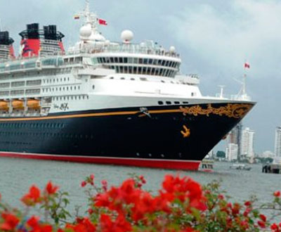 400 mil turistas en temporada de cruceros 2012-2013