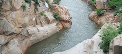 Uno de los paseos más atractivos del mundo es bañarse en el río Guatapurí